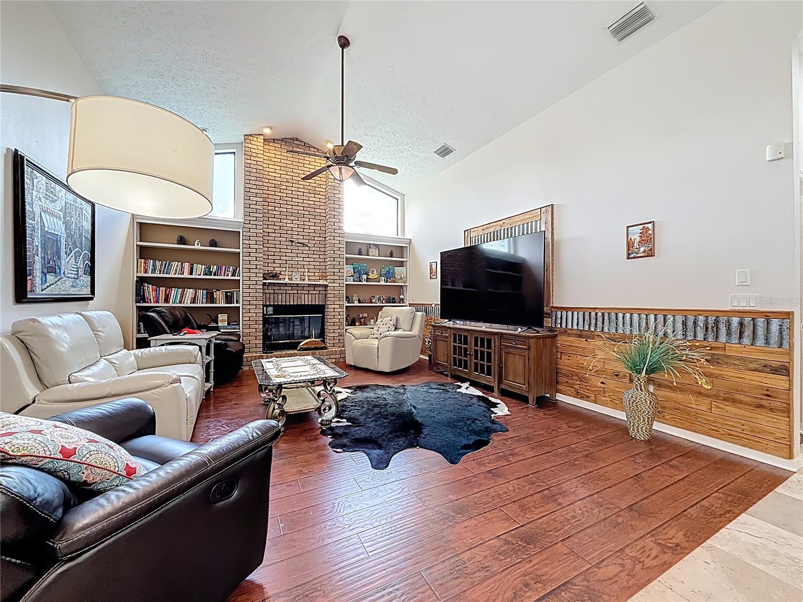BUCKHORN RUN - Residential