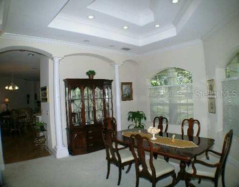 A home in LAKELAND