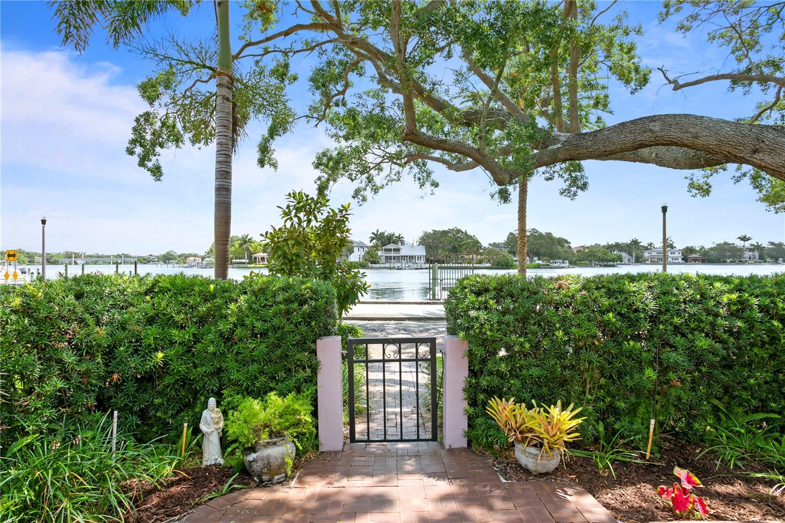 GRANADA TERRACE ADD - Residential