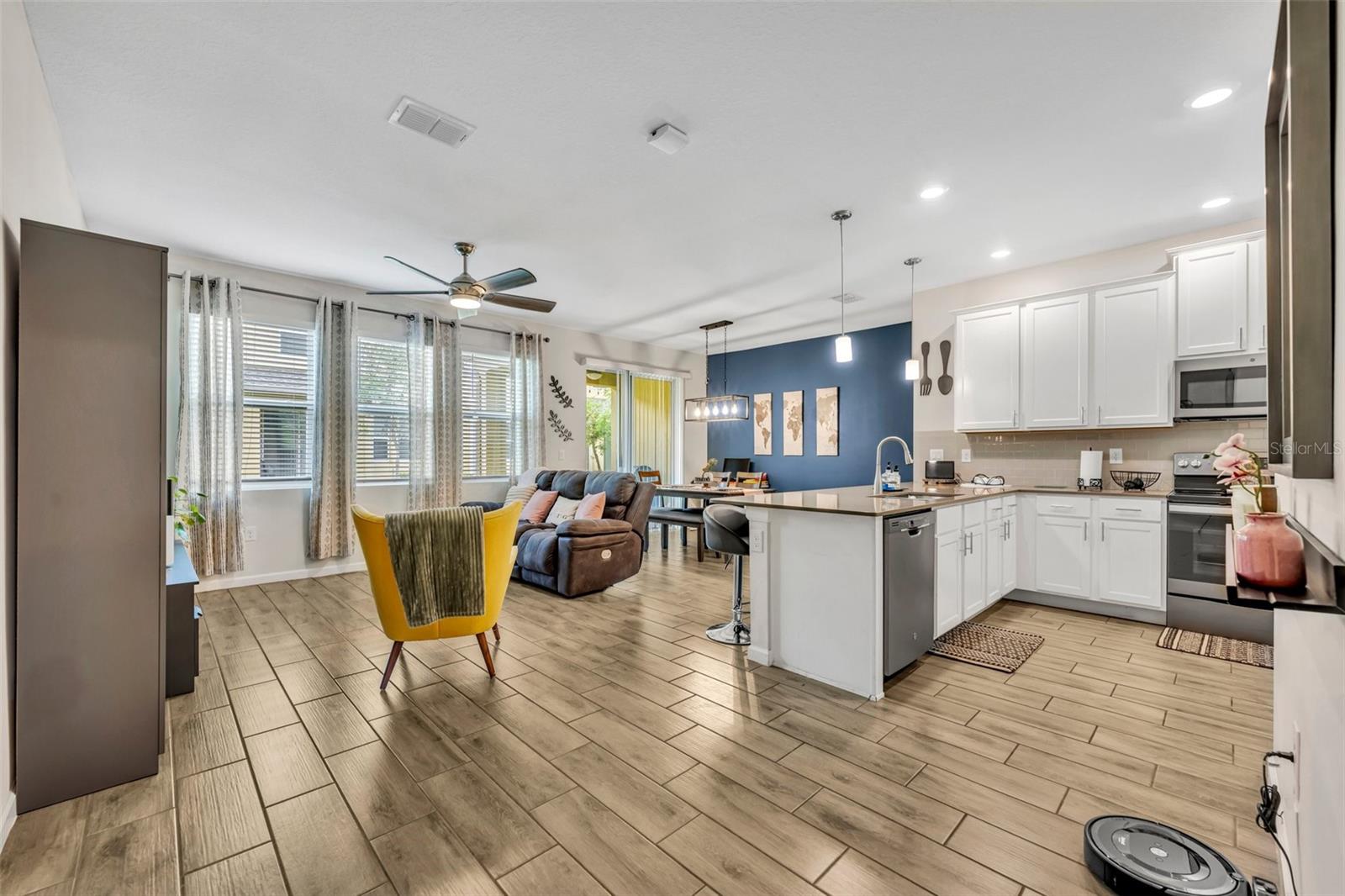9389 TECUMSEH DRIVE