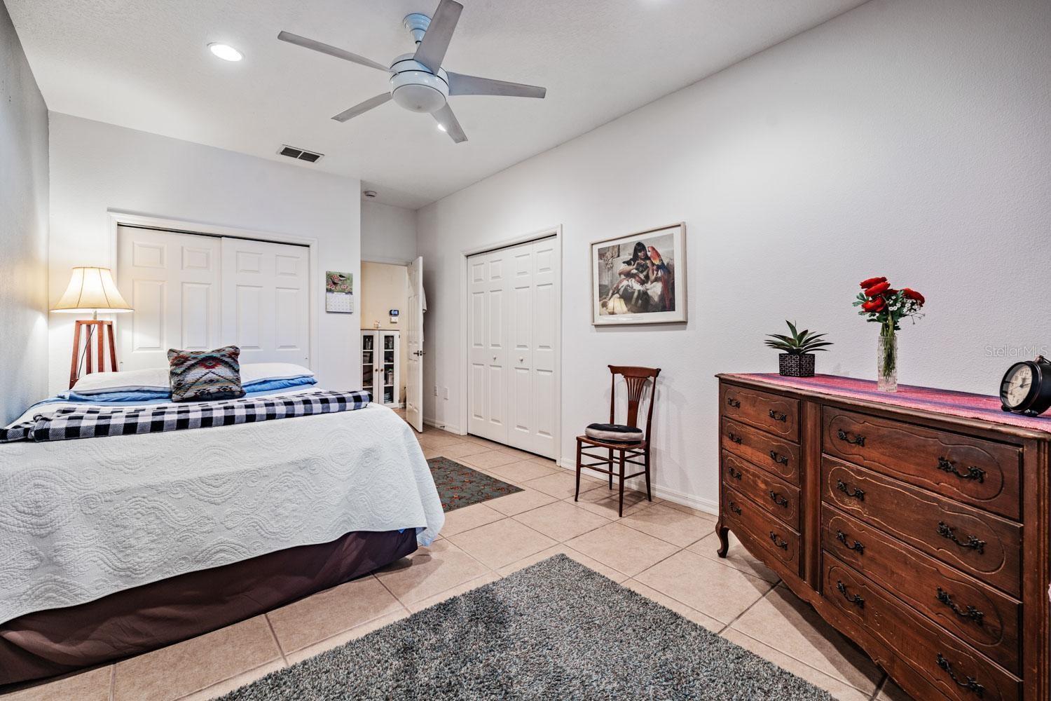 JUNES ACRES - Residential