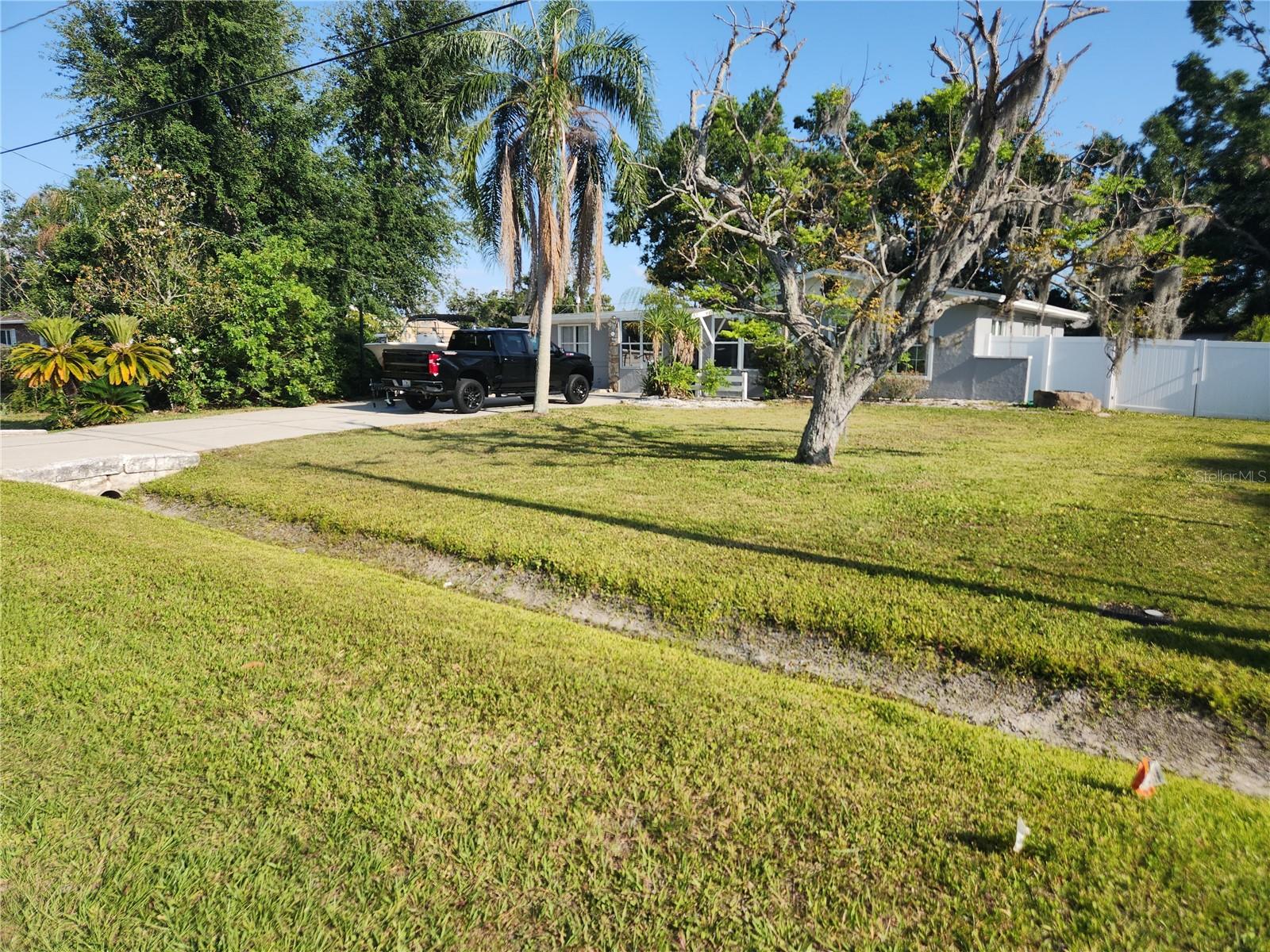 310 4TH AVENUE SW