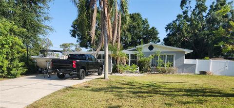 310 4TH AVENUE SW RUSKIN FL 33570
