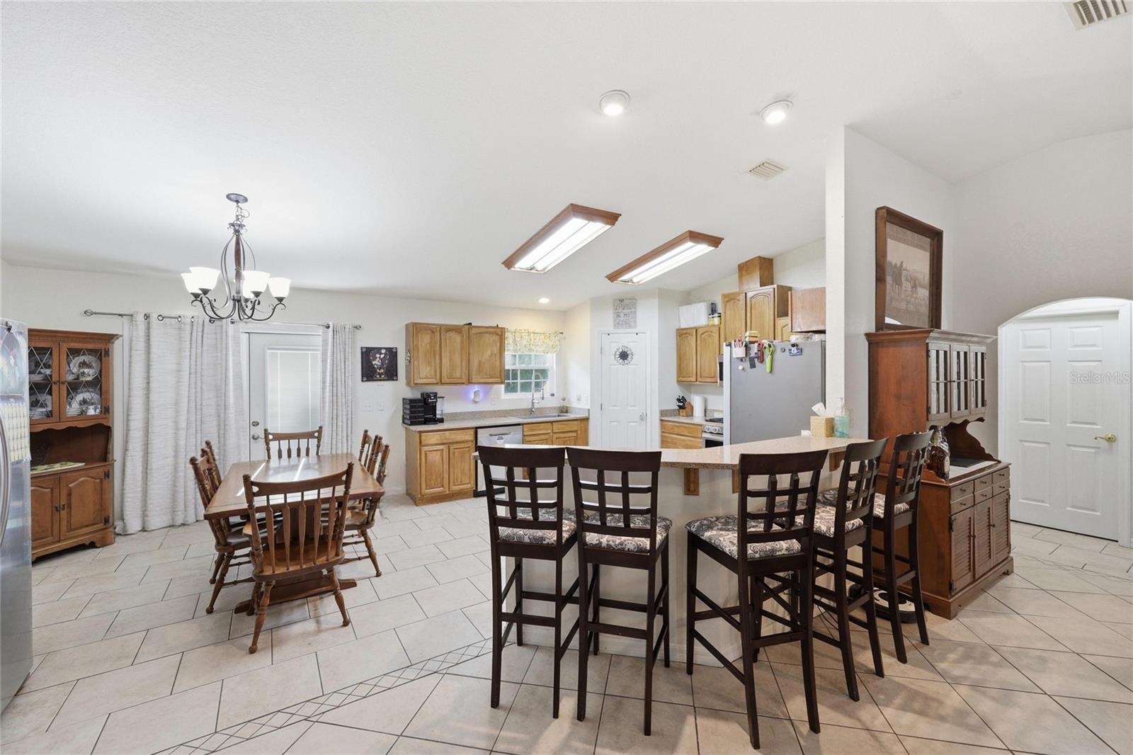 RIVER RIDGE - Residential
