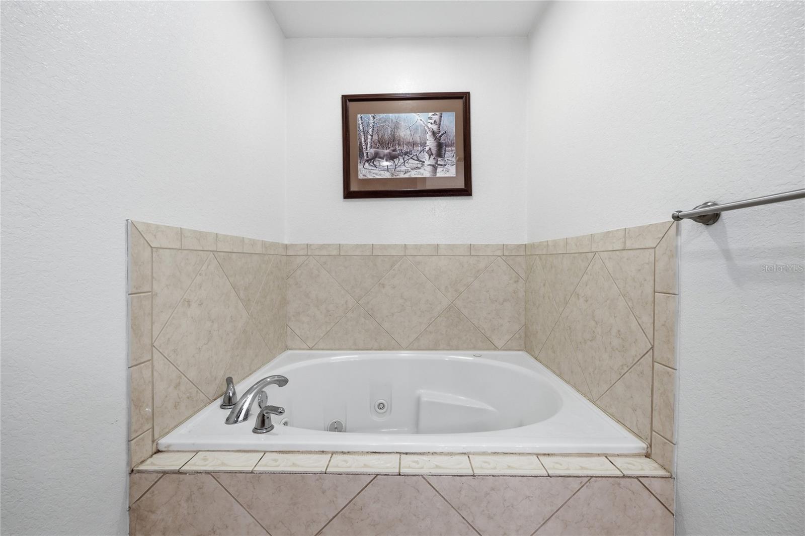 RIVER RIDGE - Residential