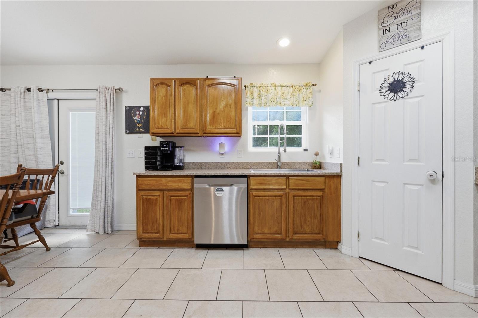 RIVER RIDGE - Residential