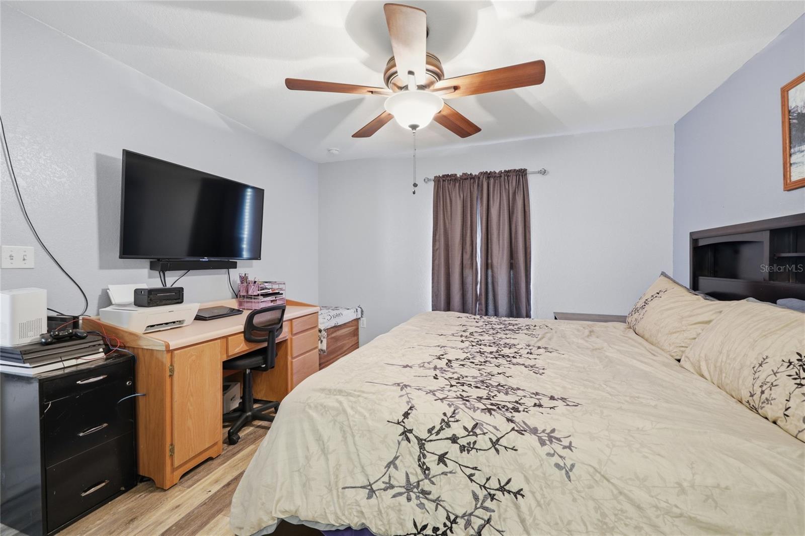 RIVER RIDGE - Residential