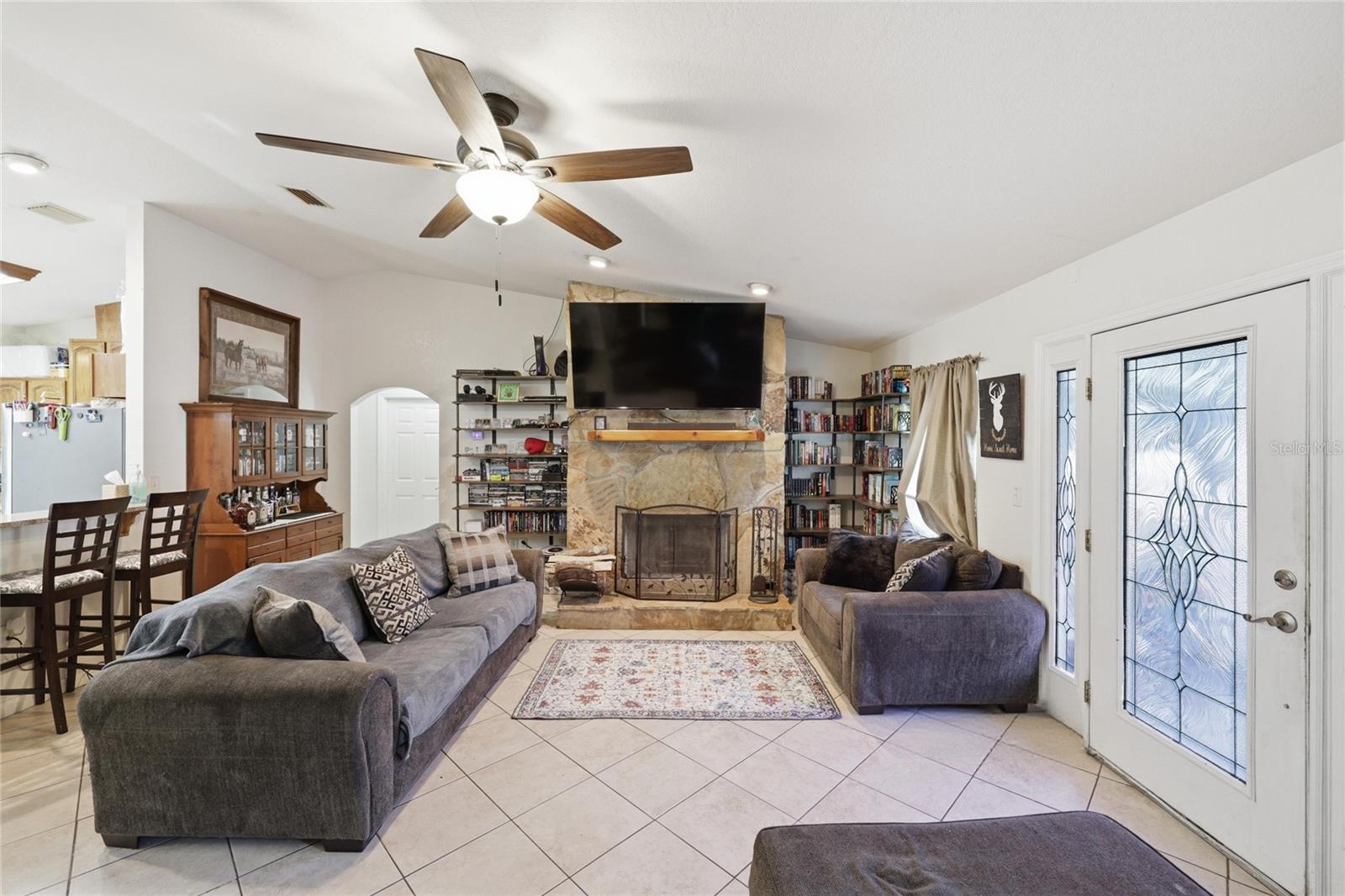 RIVER RIDGE - Residential