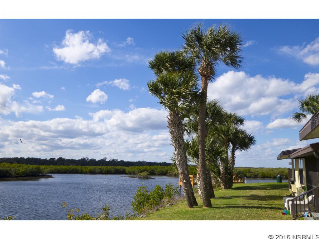 Riverwalk Condo - Residential