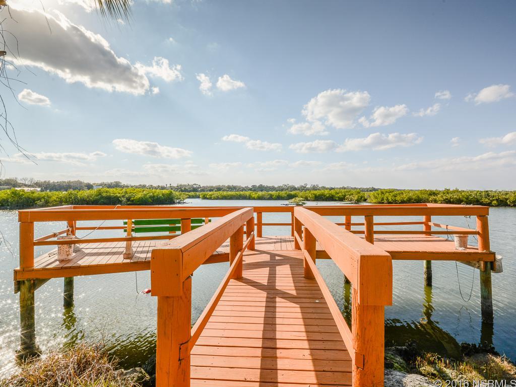 Riverwalk Condo - Residential