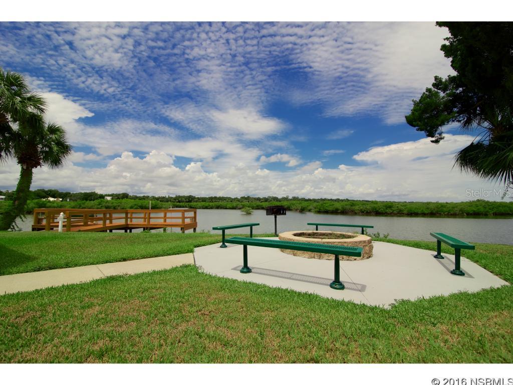 Riverwalk Condo - Residential