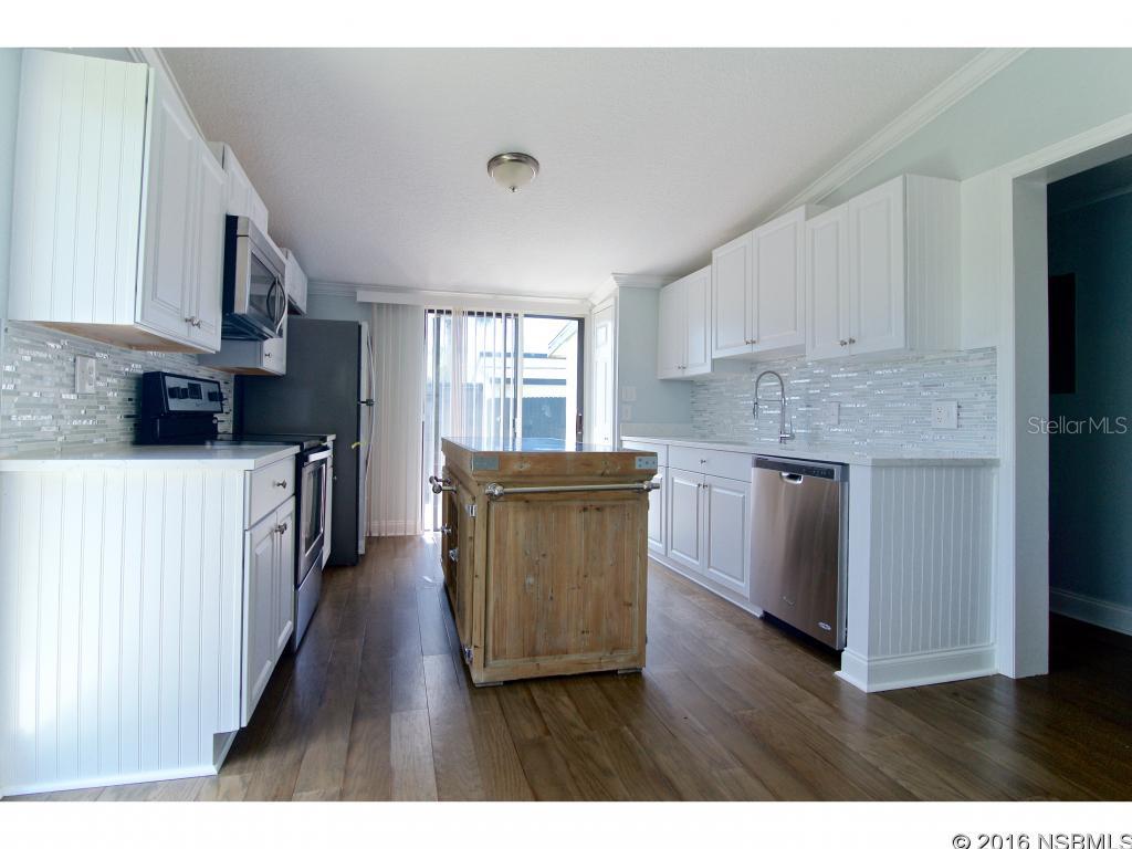 Riverwalk Condo - Residential