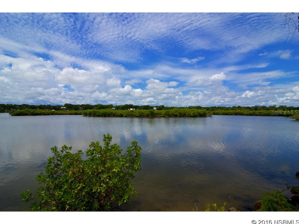 Riverwalk Condo - Residential