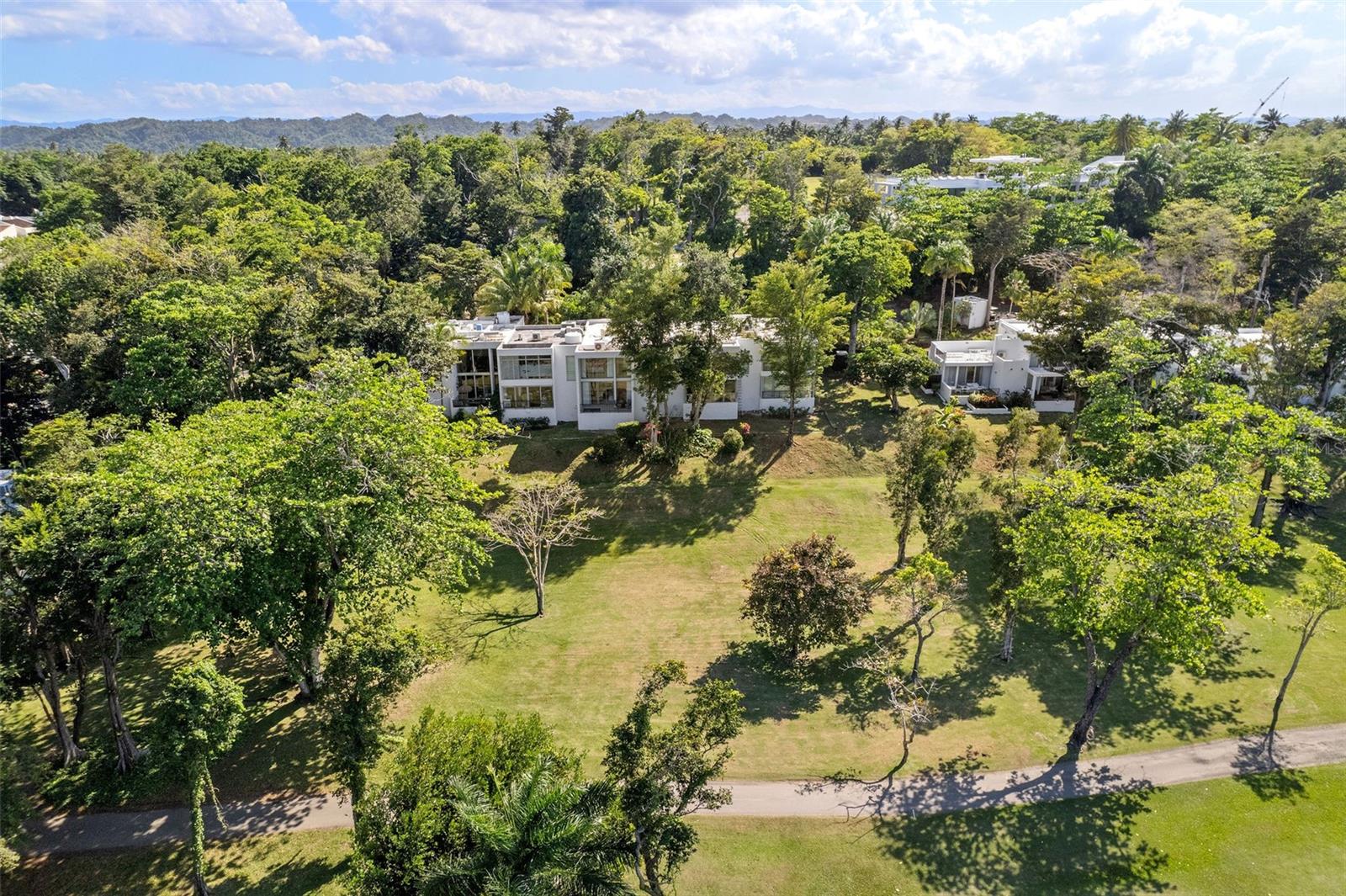 VILLAS DE DORADO ESTATES - Residential