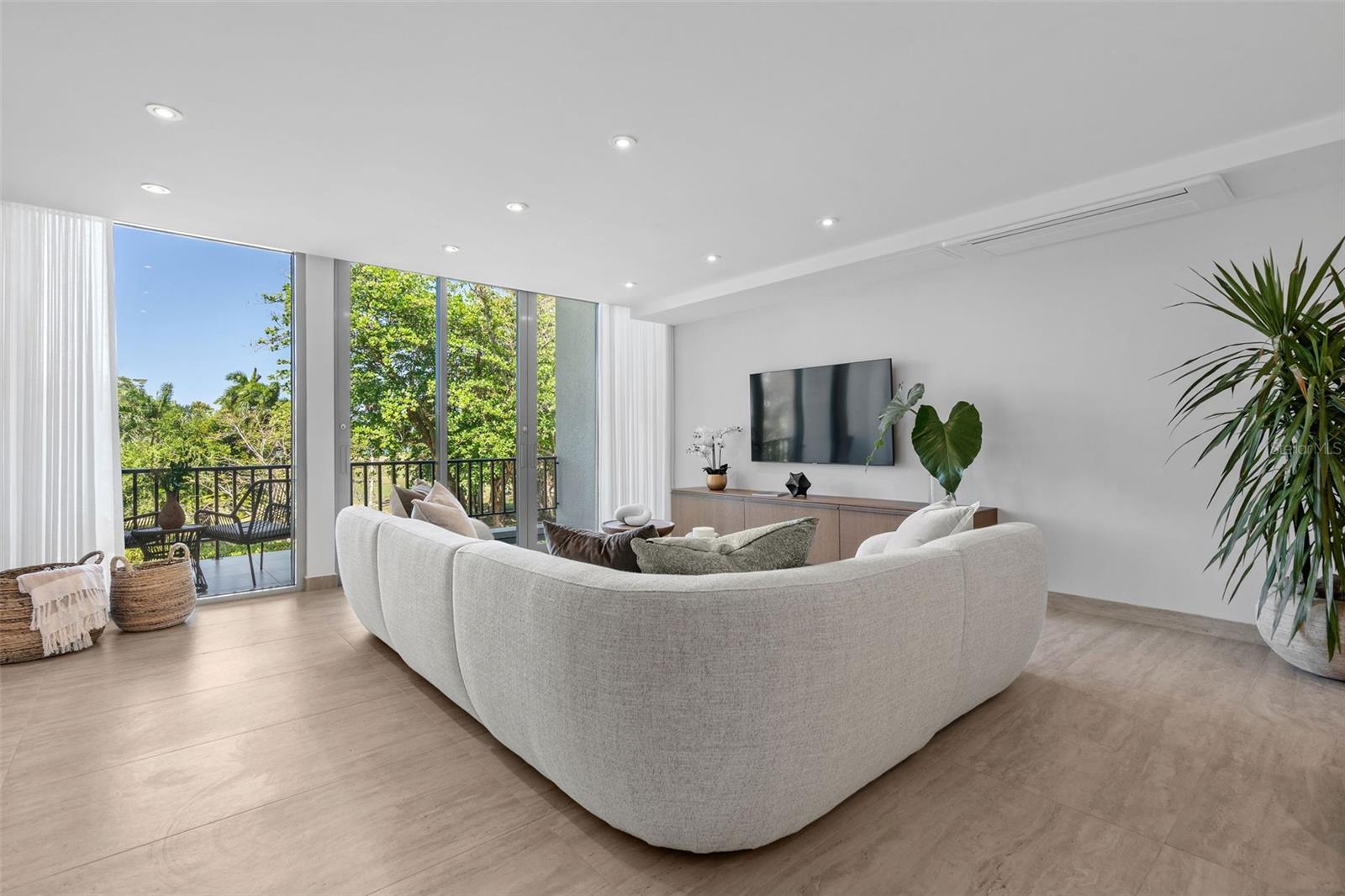 VILLAS DE DORADO ESTATES - Residential