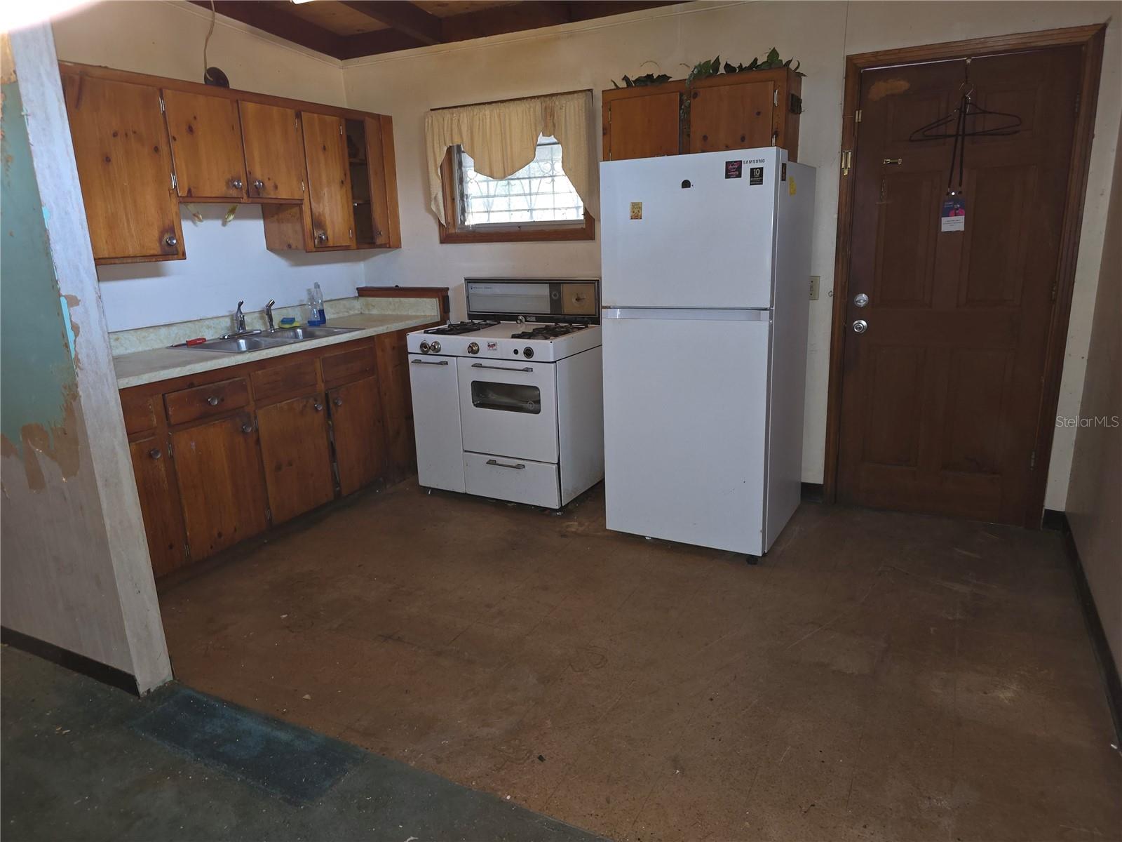 EASTERN HEIGHTS - Residential