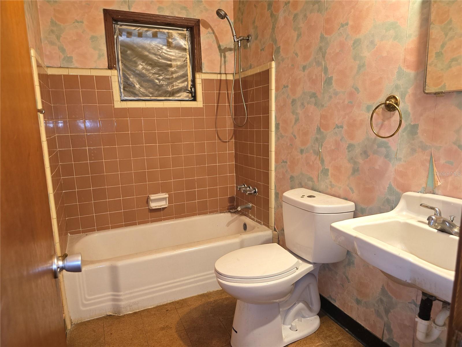 EASTERN HEIGHTS - Residential