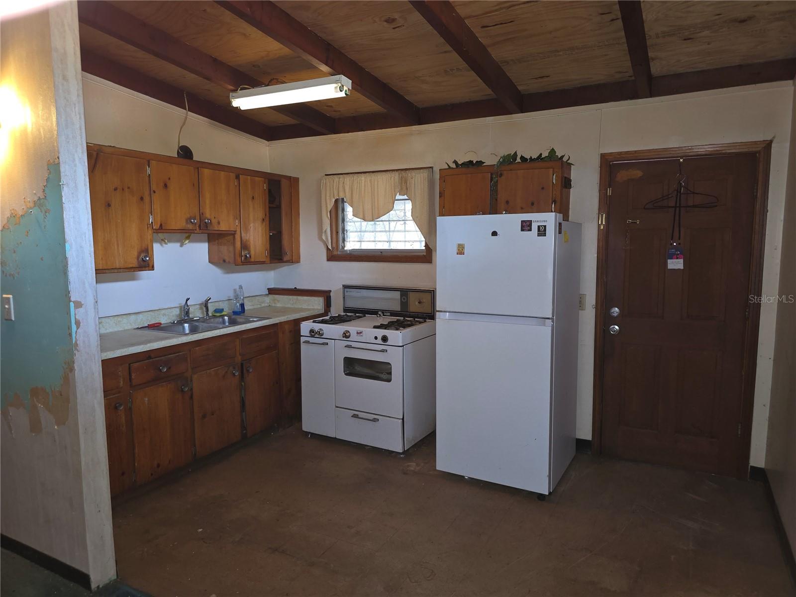 EASTERN HEIGHTS - Residential