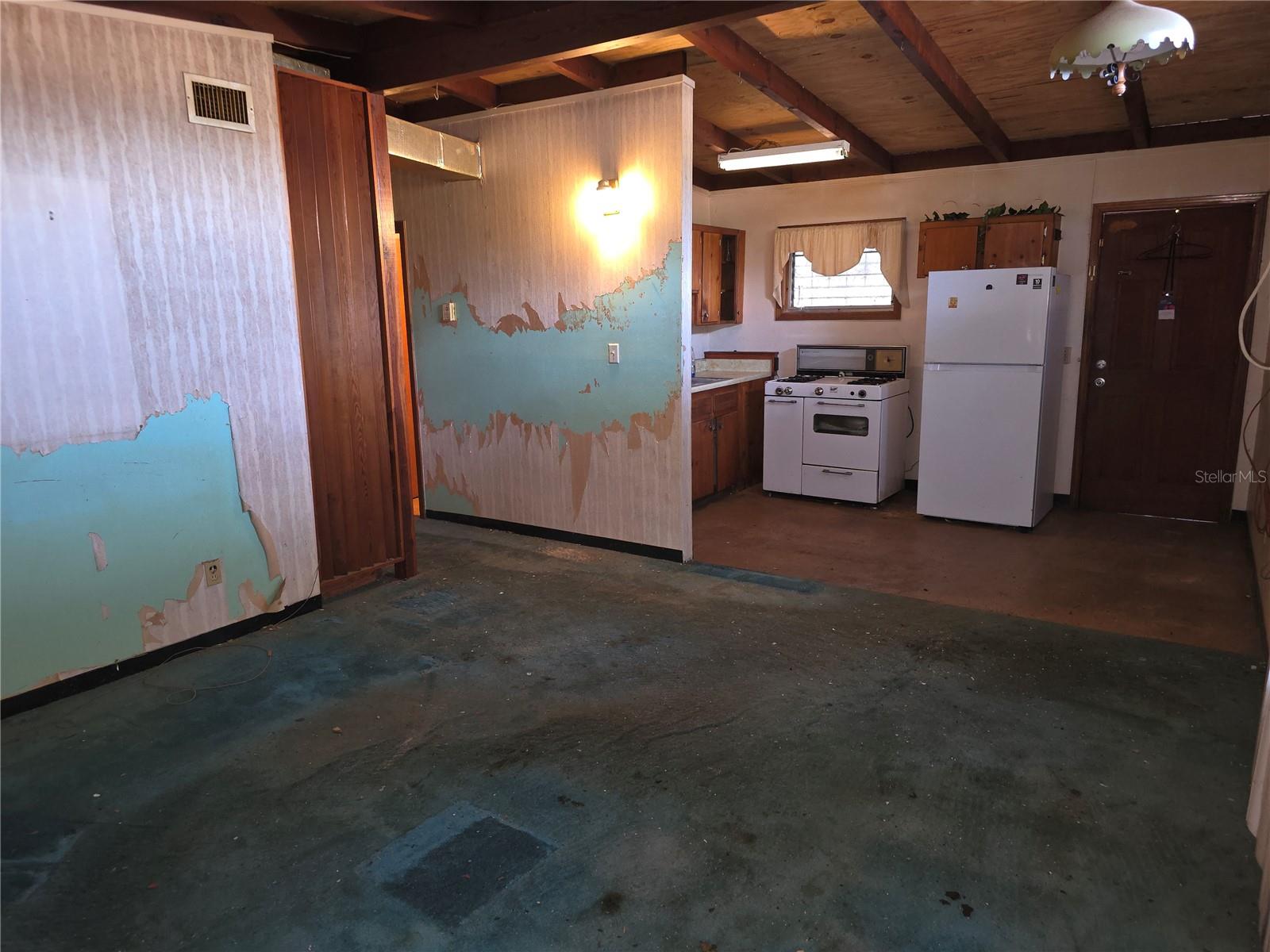 EASTERN HEIGHTS - Residential