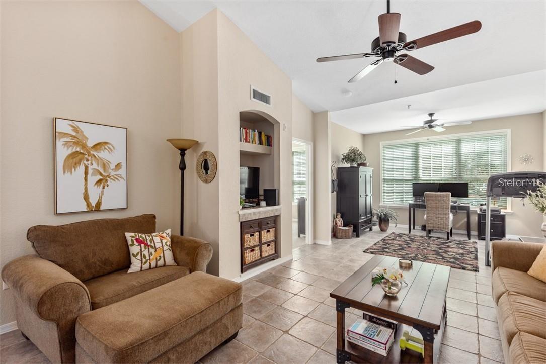 4166 CENTRAL SARASOTA PARKWAY 521