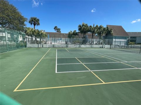 A home in PALM HARBOR