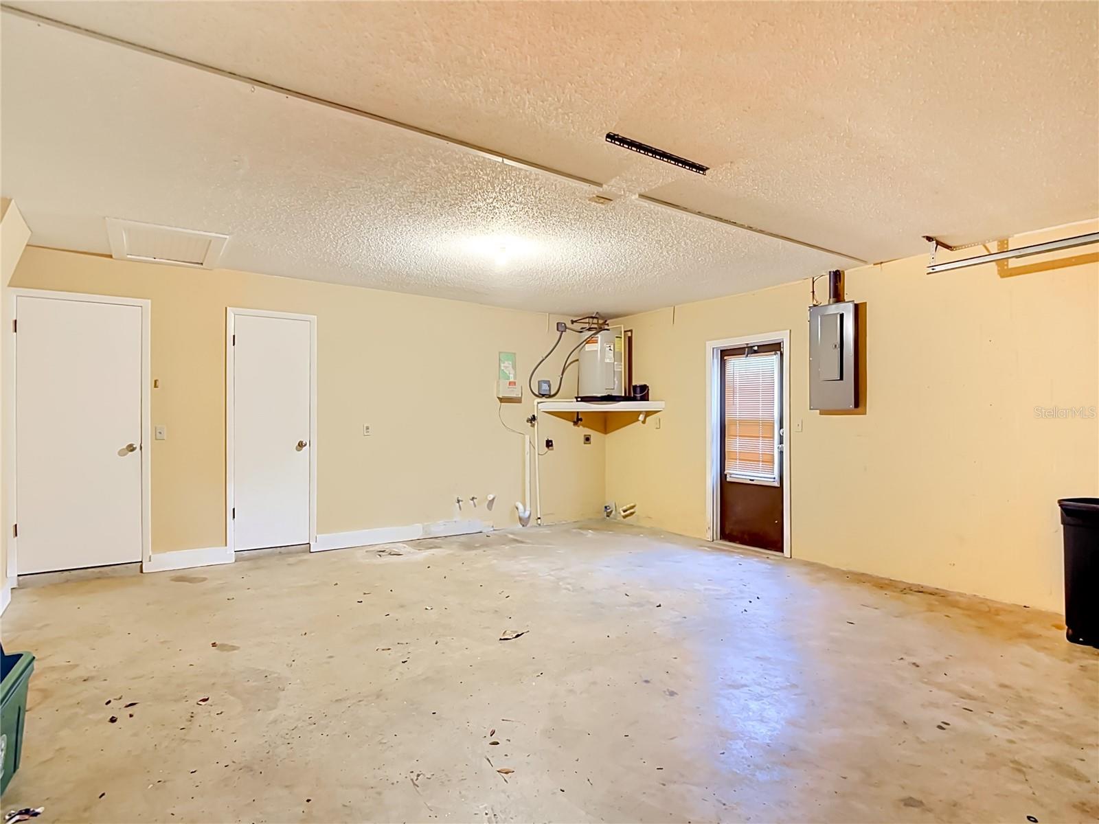 SPRING HILL UNIT 21 (5210) - Residential