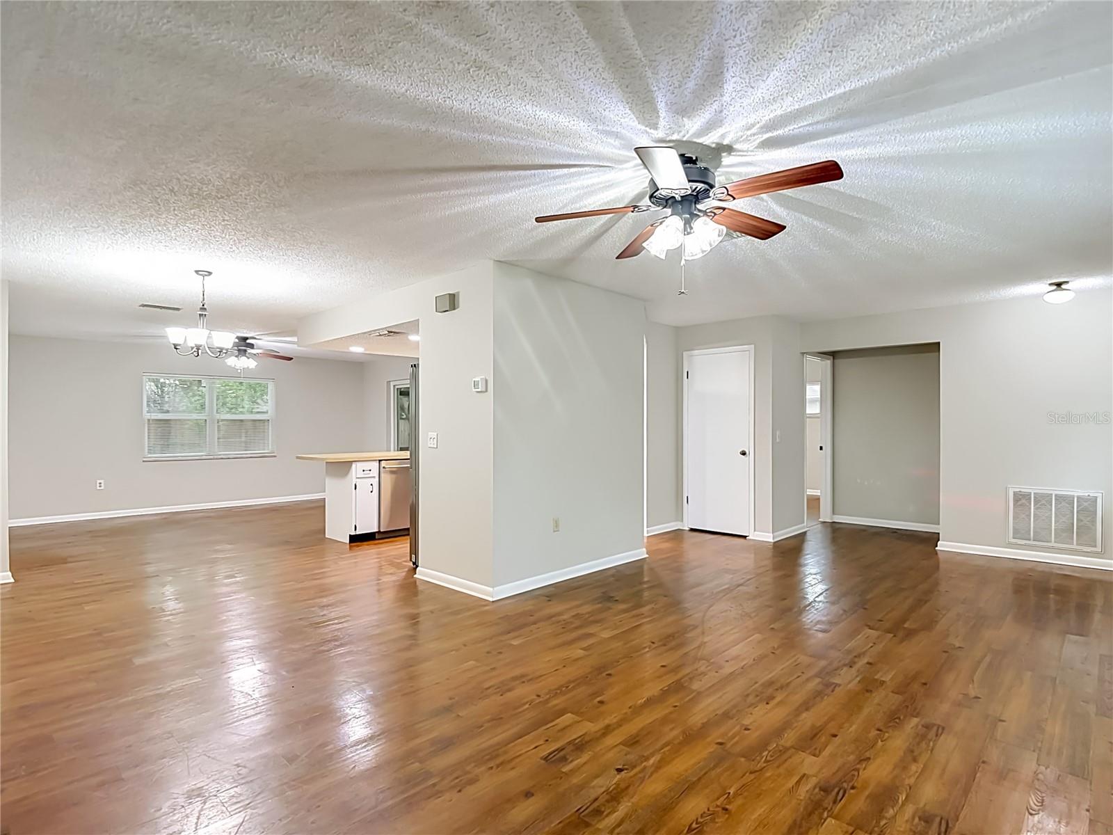 SPRING HILL UNIT 21 (5210) - Residential