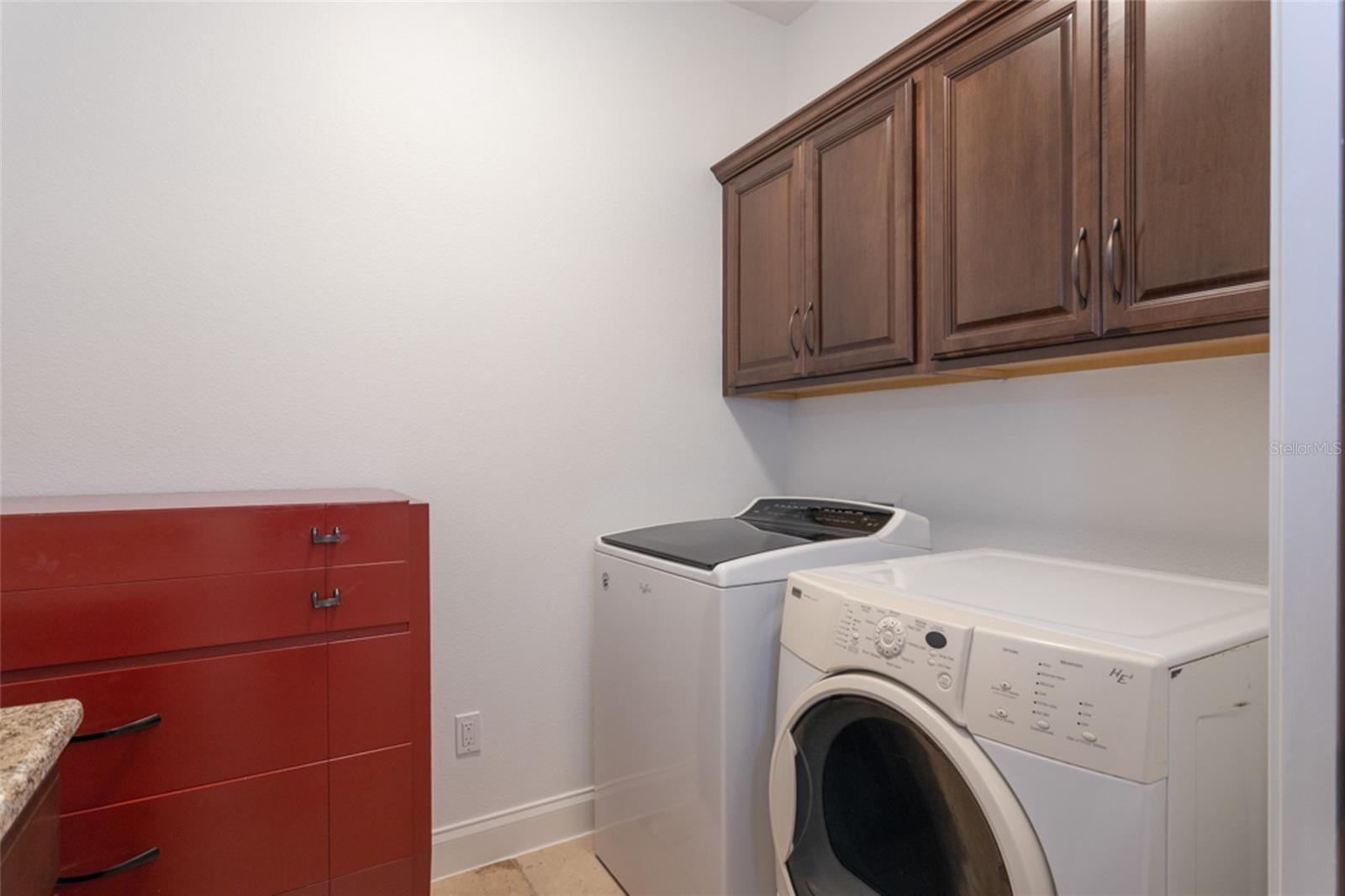 CONSERVATORY/HAMMOCK BEACH - Residential