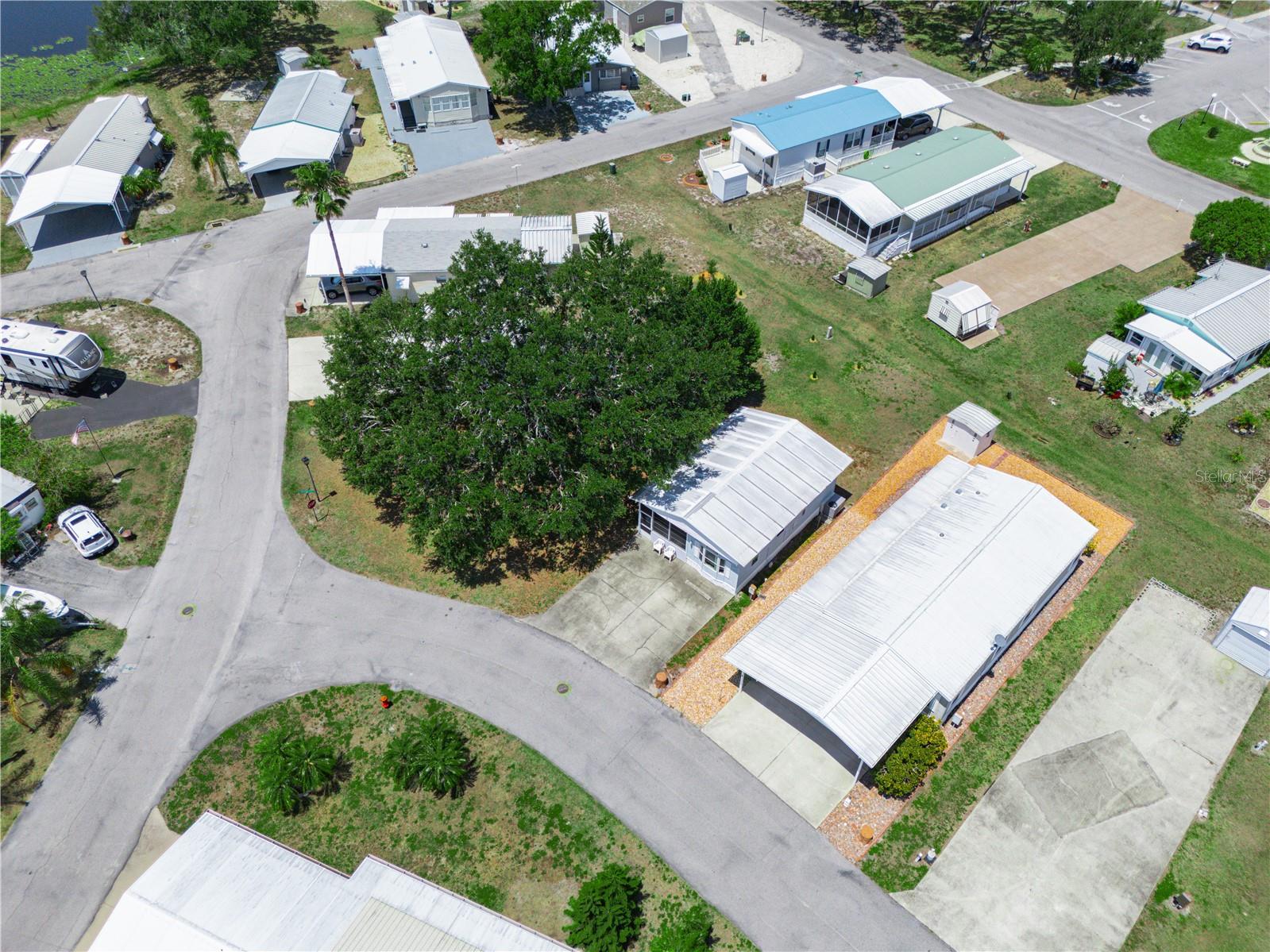 SADDLEBAG LAKE - Residential