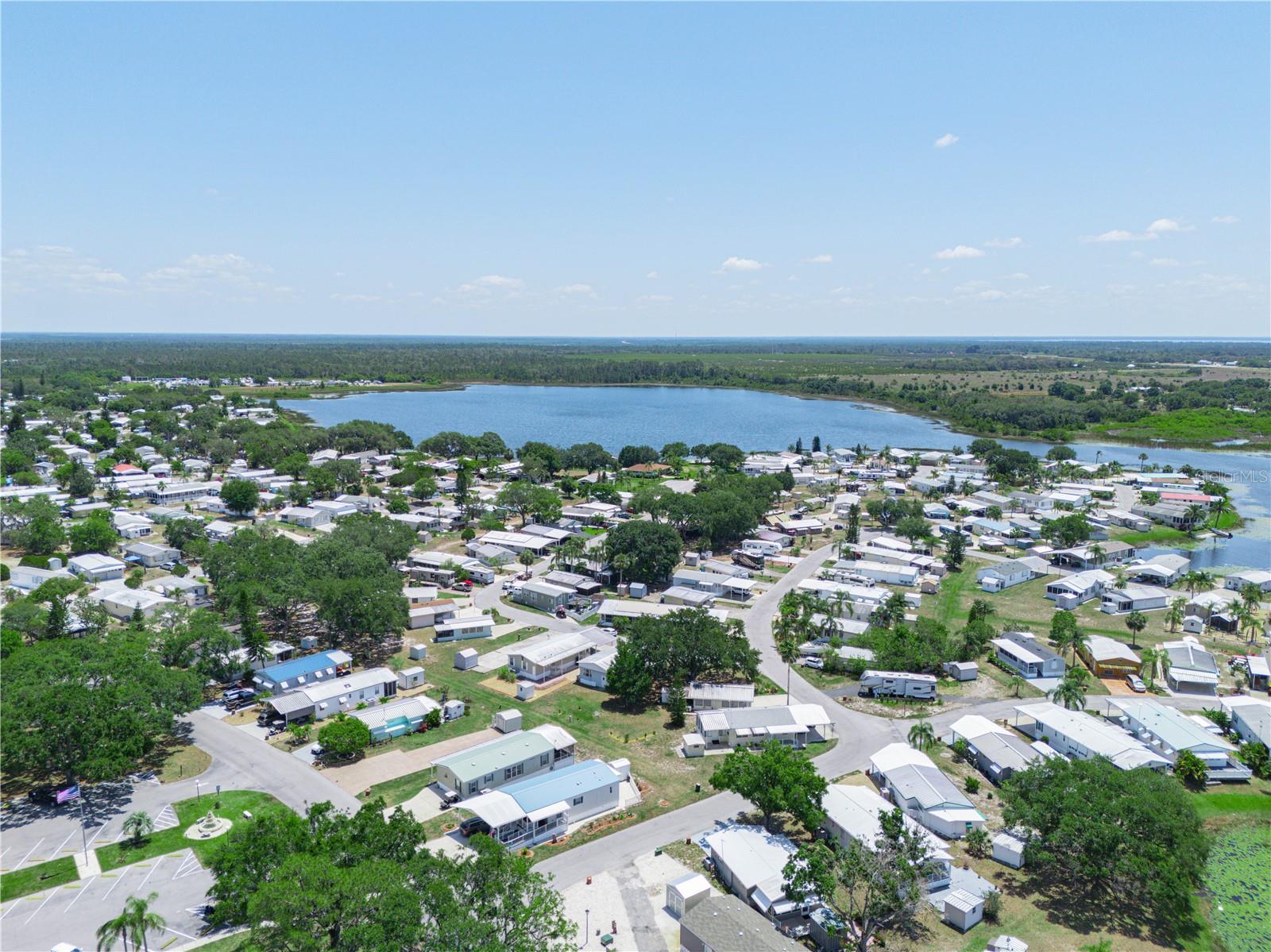SADDLEBAG LAKE - Residential