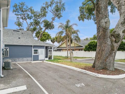 Tiny photo for 1023 Mellathon Circle, Leesburg, FL 34748 (MLS # G5114003)