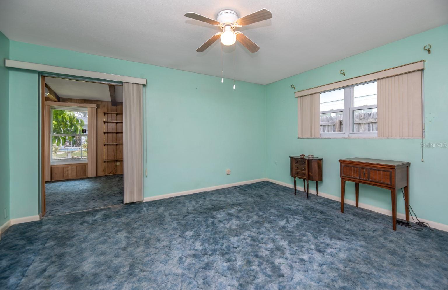 HI-RIDGE ESTATES - Residential