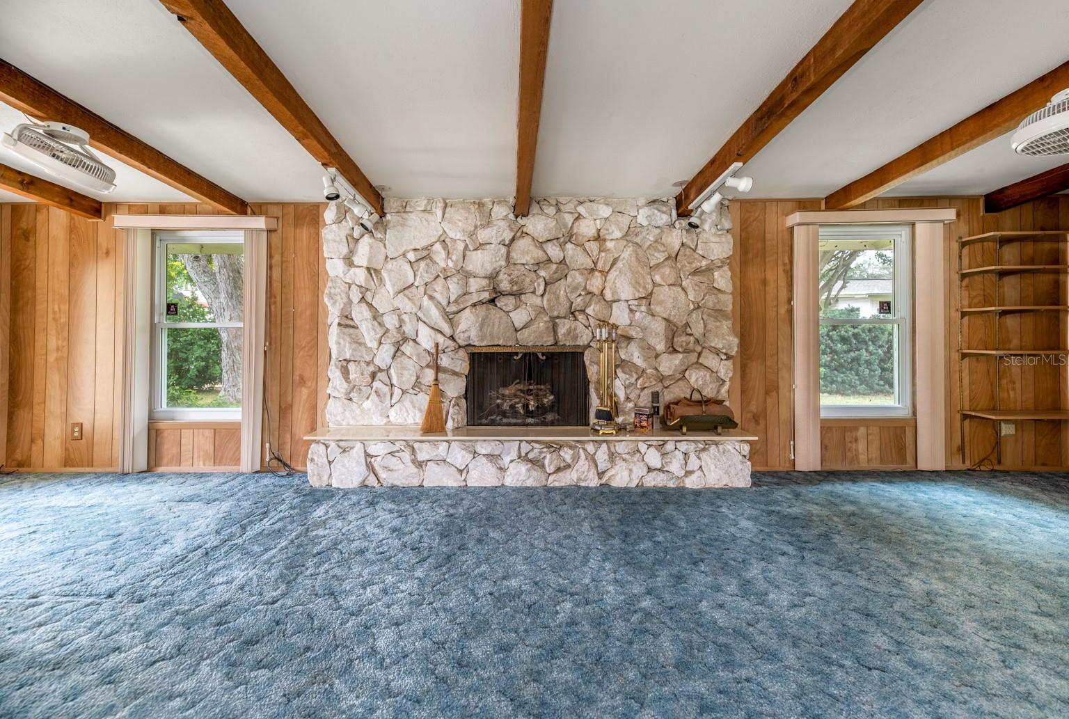 HI-RIDGE ESTATES - Residential