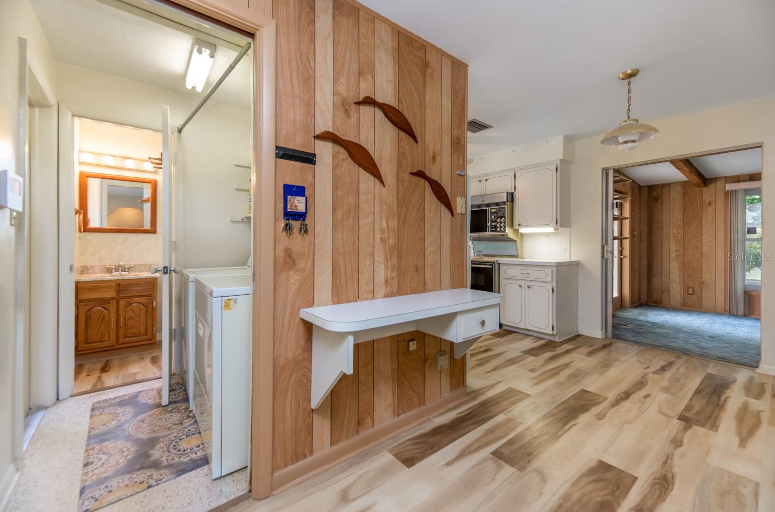 HI-RIDGE ESTATES - Residential