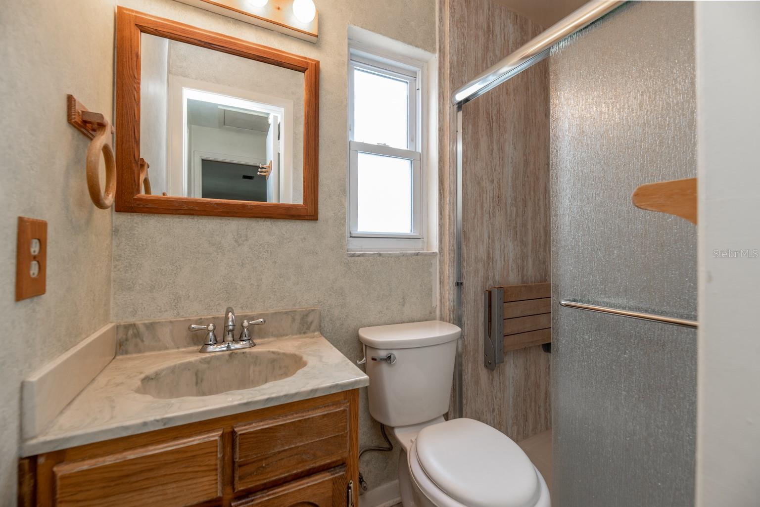 HI-RIDGE ESTATES - Residential