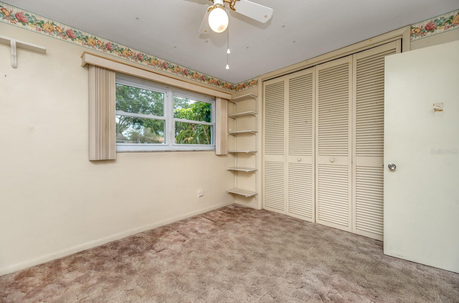 HI-RIDGE ESTATES - Residential