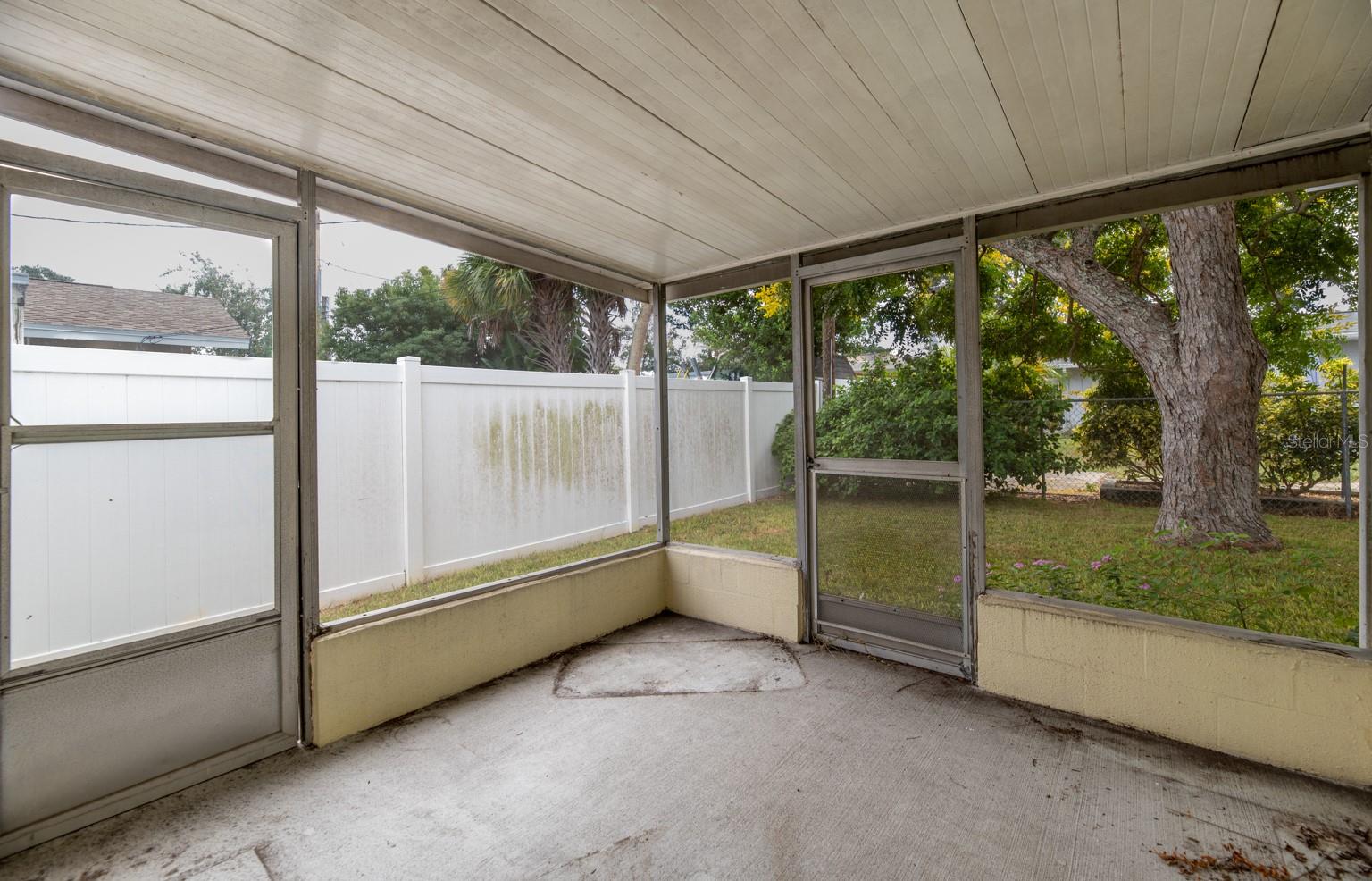 HI-RIDGE ESTATES - Residential