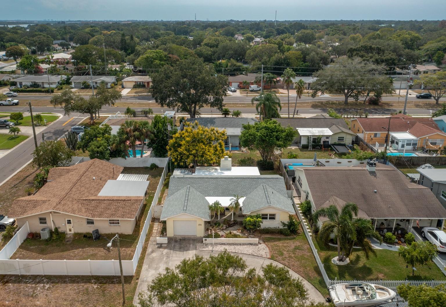 HI-RIDGE ESTATES - Residential