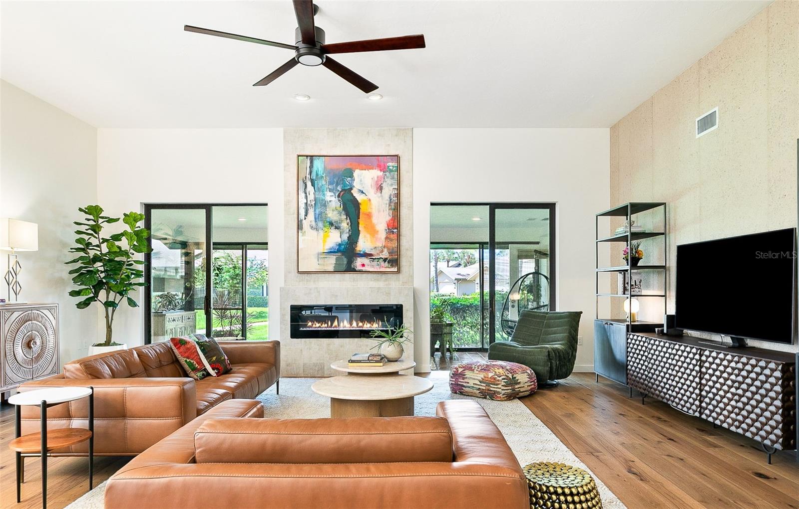 PIPERS WAITE - Residential