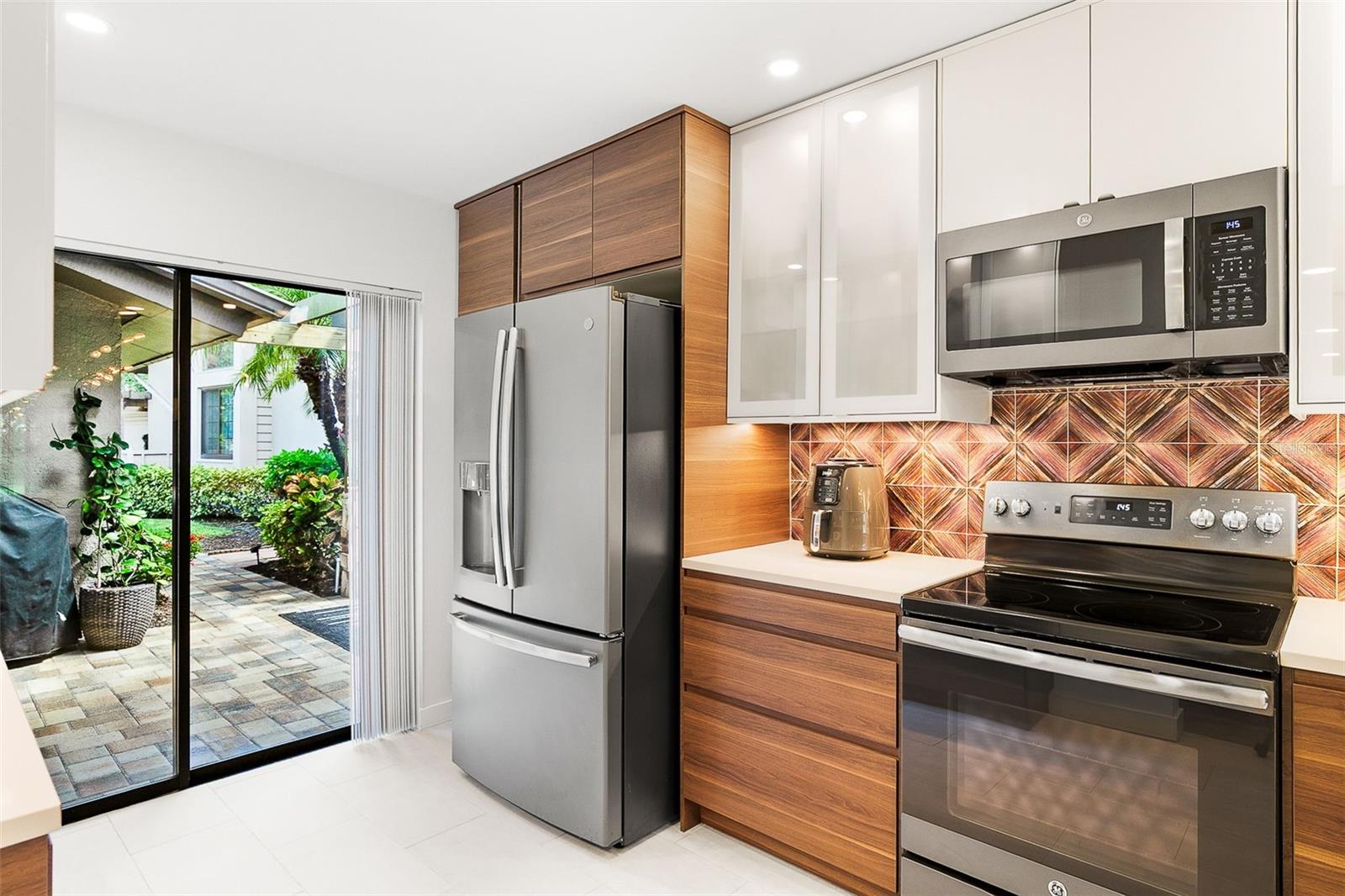 PIPERS WAITE - Residential