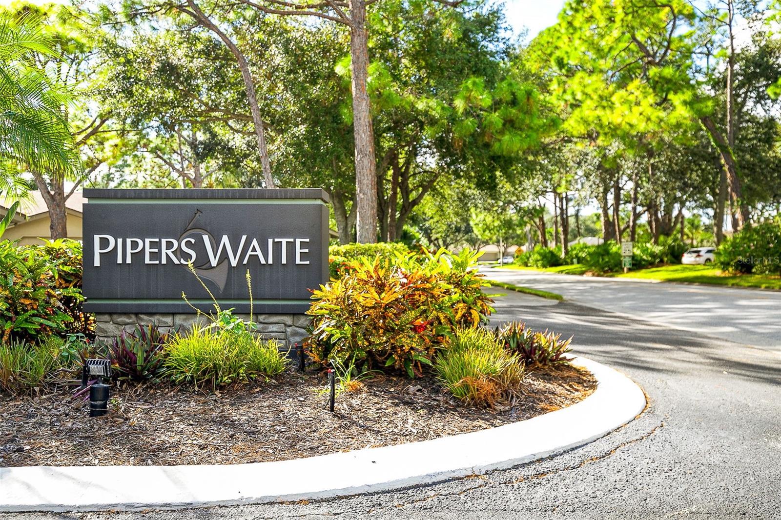 PIPERS WAITE - Residential