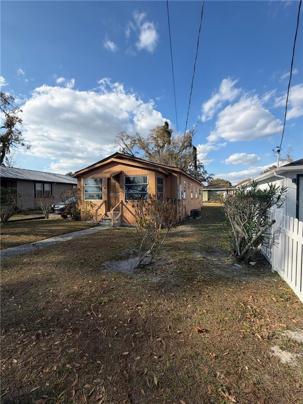 Photo of 3908 E Genesee Street, Tampa, FL 33610 (MLS # G5108272)