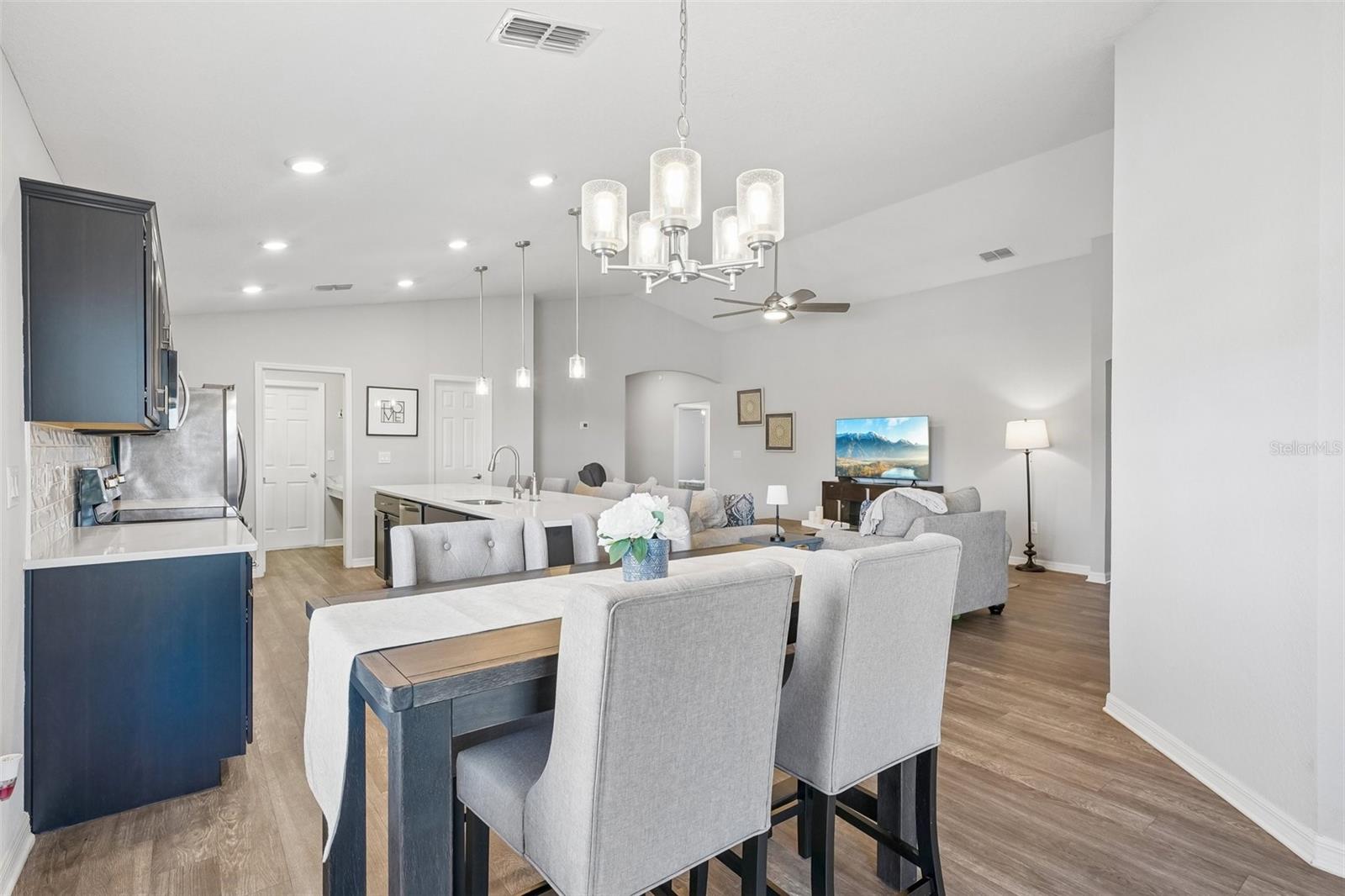 RIDGEWOOD WEST - Residential