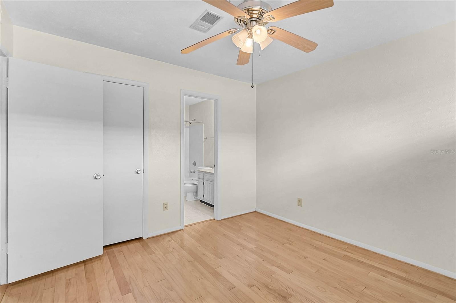 HIDDEN HOLLOW CONDO - Residential