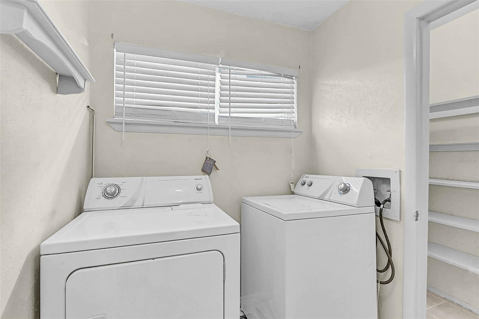 HIDDEN HOLLOW CONDO - Residential