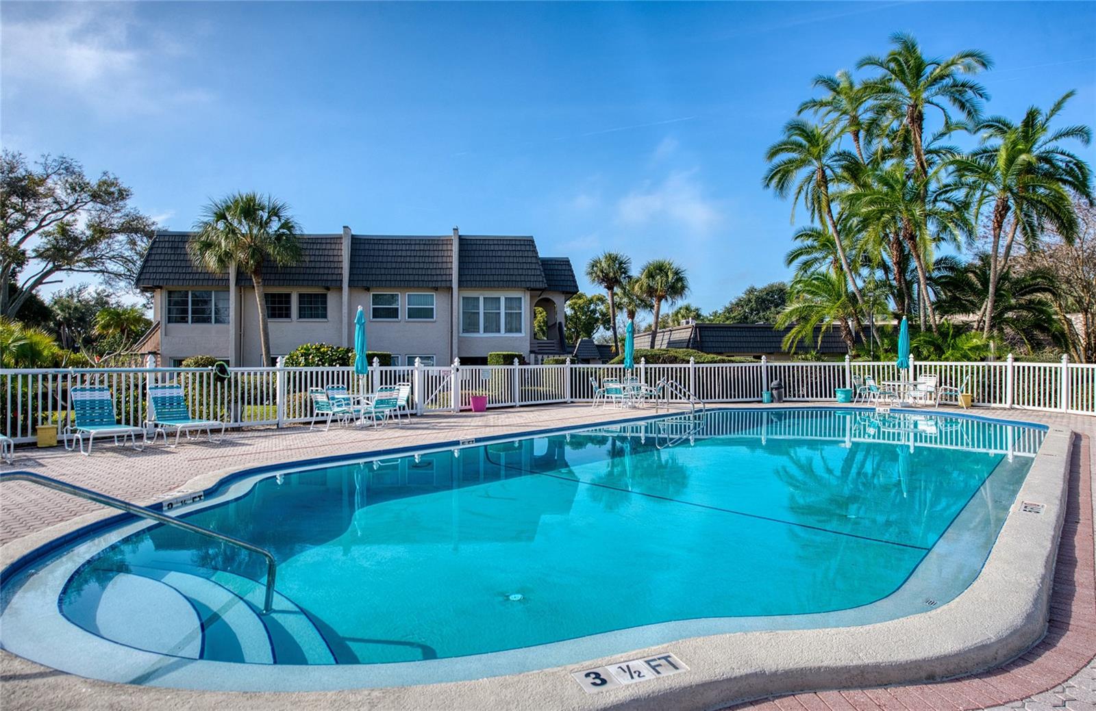 CORDOVA GREENS CONDO - Residential