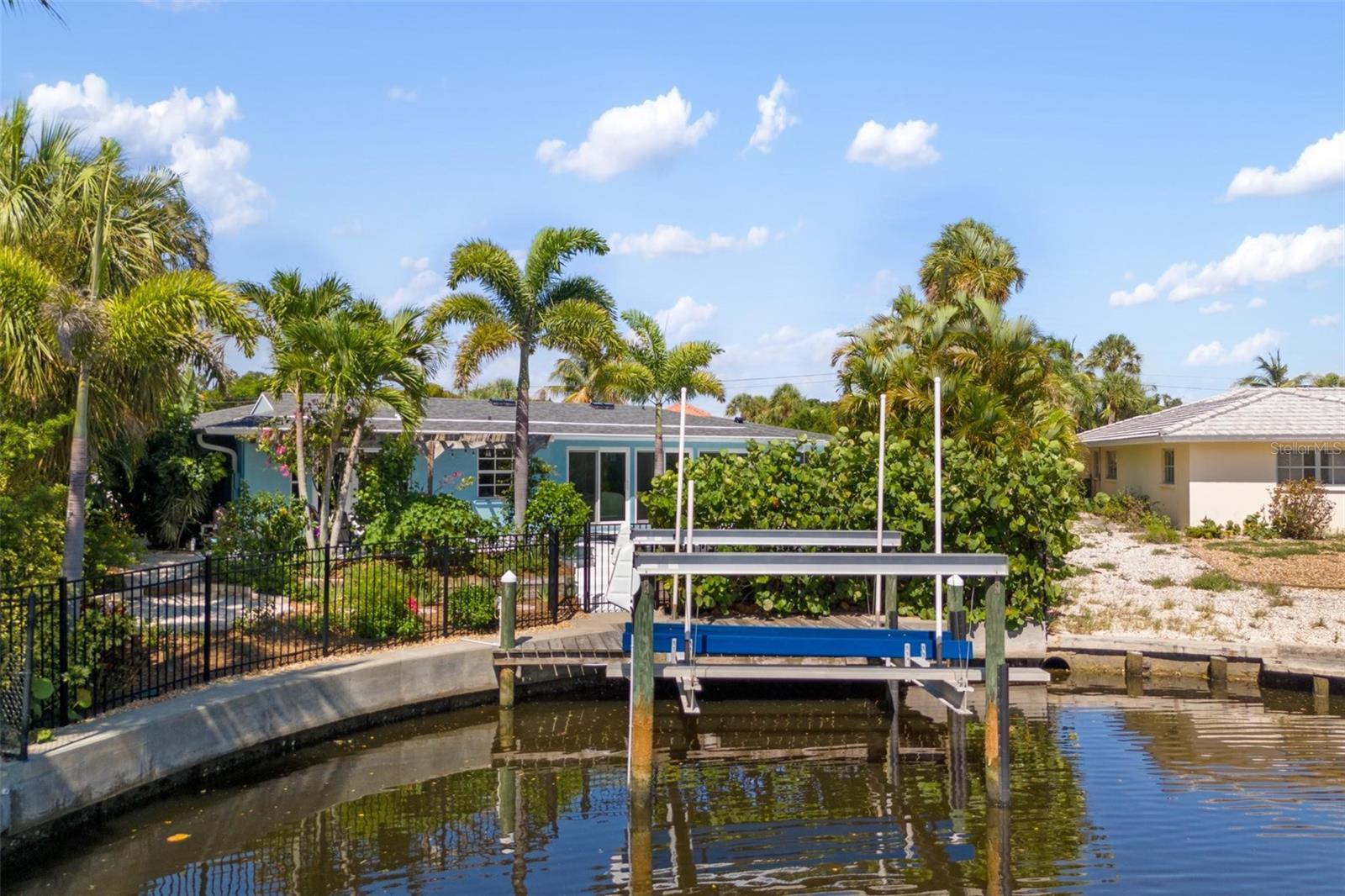 SIESTA ISLES - Residential