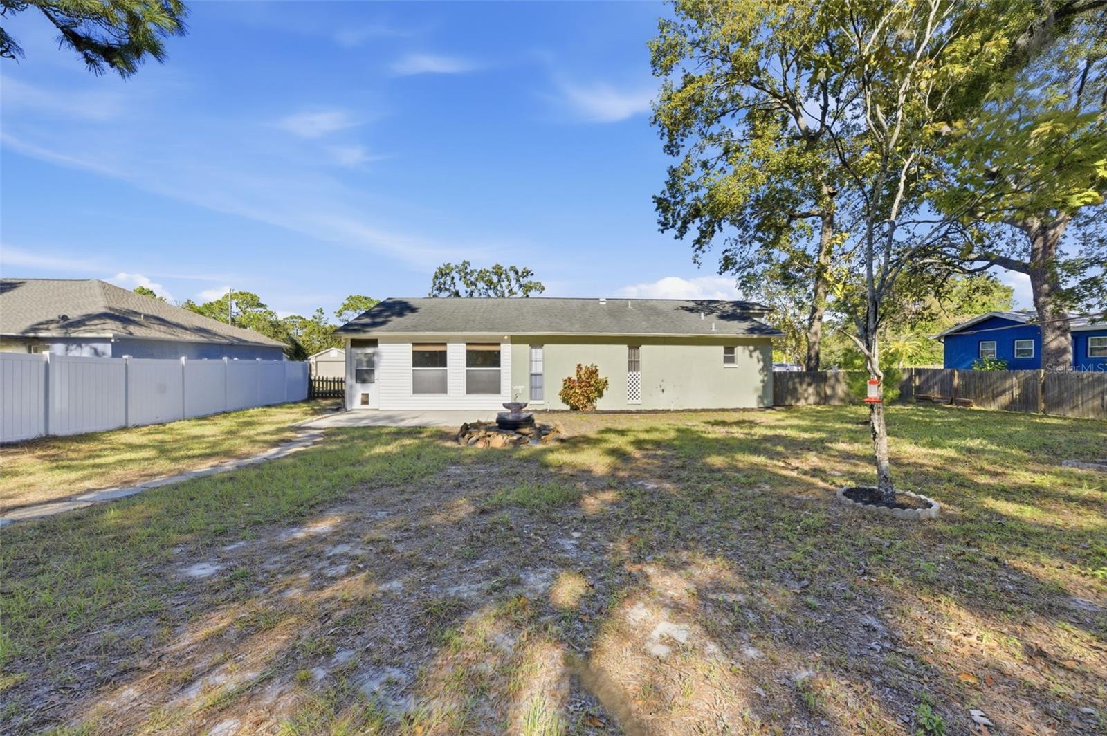 SPRING HILL - Residential