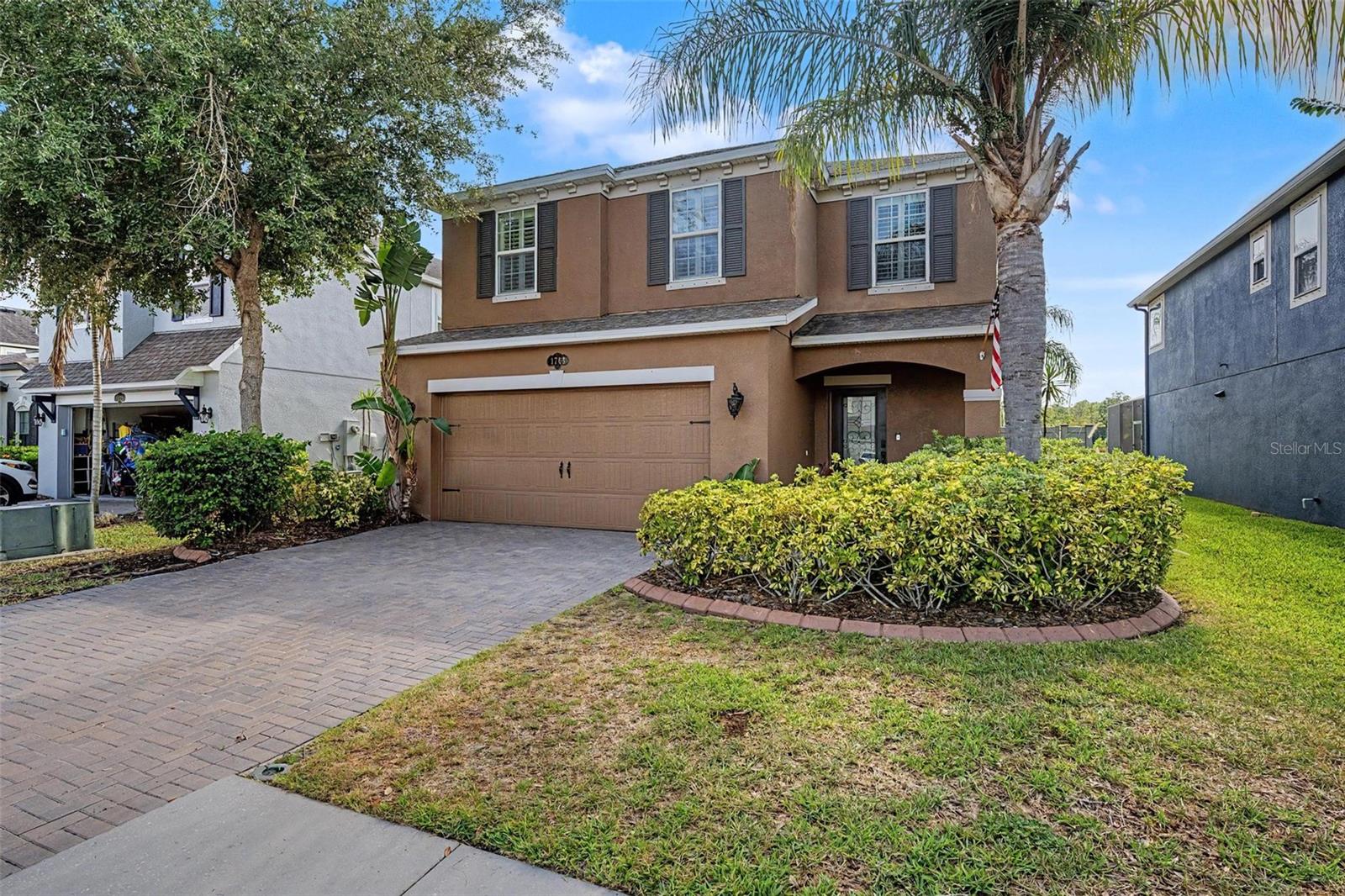 1763 OAK HAMMOCK COURT
