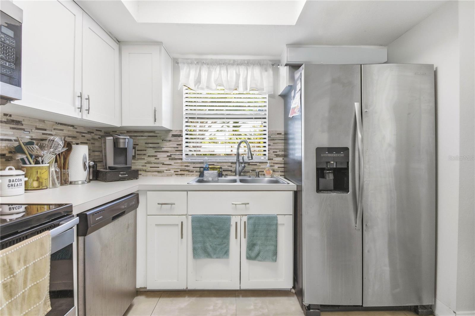 EAST LAKE WOODLANDS CLUSTER HOMES - Residential